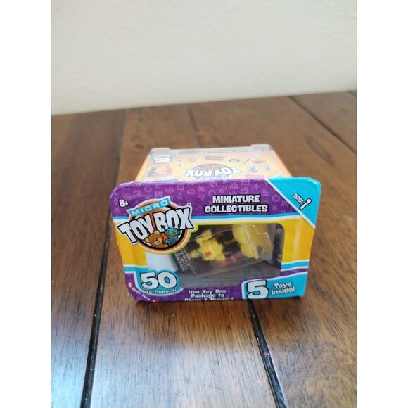 Micro Toy Box Series 1 (SEALED) - Picture 1 of 4